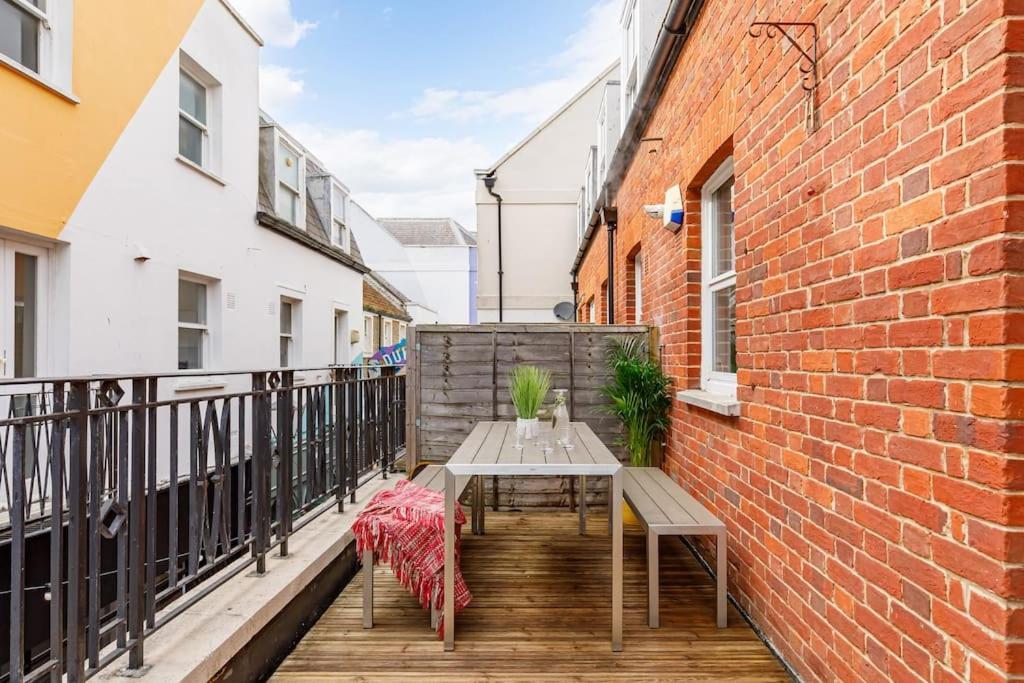 Birch South Lanes - Super 2 Bed Duplex With South Terrace Apartment Brighton Bagian luar foto